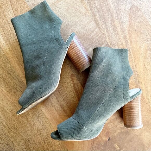 Steve Madden Sunnie Open Toe Cutout Ankle Sock Bootie Olive Green Women's 6.5 M - Picture 3 of 10